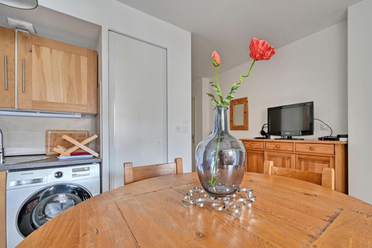 Ilot Coquelicot - Parking Gratuit Securise - Ac Clim - Ascenseur - Balcon Apartment LʼIsle-sur-la-Sorgue Exterior foto